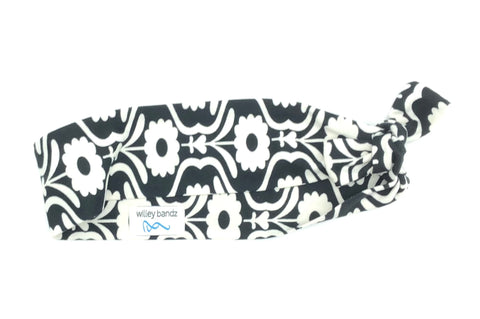 Black and White Retro Floral 2-inch Headband